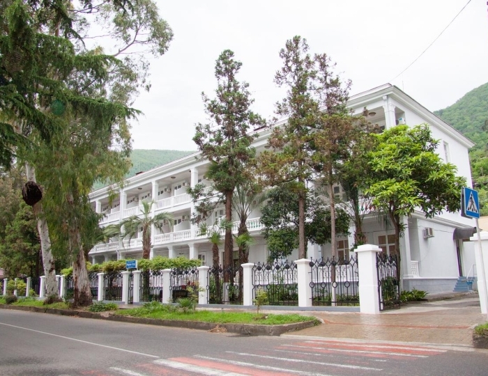 Дом отдыха «Мидель Гагра»