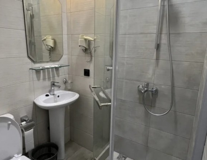 Стандарт 3-местный 2-комнатный с балконом, корпус 1, еврономер - Дом отдыха «Мидель Гагра»